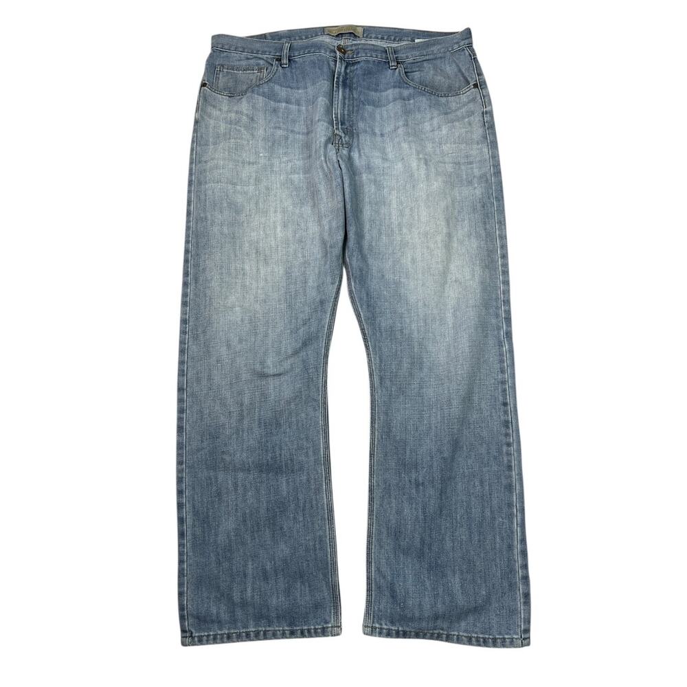 Wrangler Relaxed Fit Straight Leg Denim Jeans FLAW Medium Wash Mens 40x32